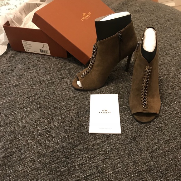 BRAND NEW Hunter Green Coach Peeptoe Heel Booties - Picture 7 of 7